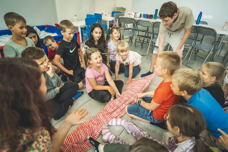 Atvērta pieteikumu iesniegšana bērnu un jauniešu nometņu īstenošanai Liepājā
