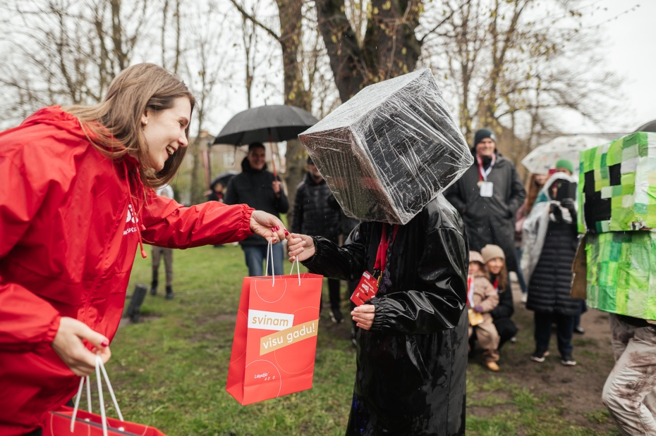 Aicina pieteikties par brīvprātīgajiem orientēšanās spēlēs “Liepājas pēdas Latvijā”