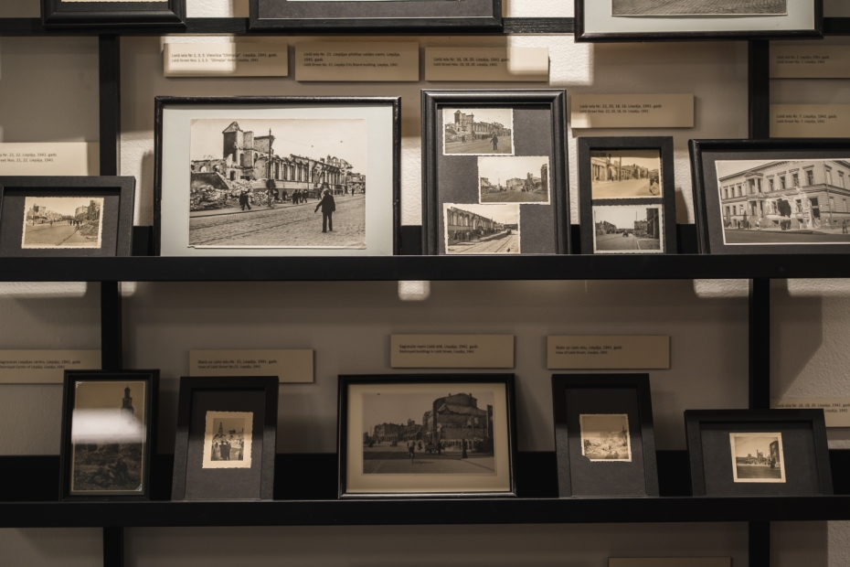 Atklāta izstāde par Otrā pasaules kara pirmajiem postījumiem Liepājā