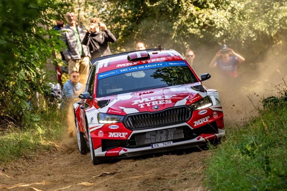 Sesks/Francis atgriežas Eiropas rallija čempionātā ar jaunu auto dizainu un spēcīgu partneru atbalstu