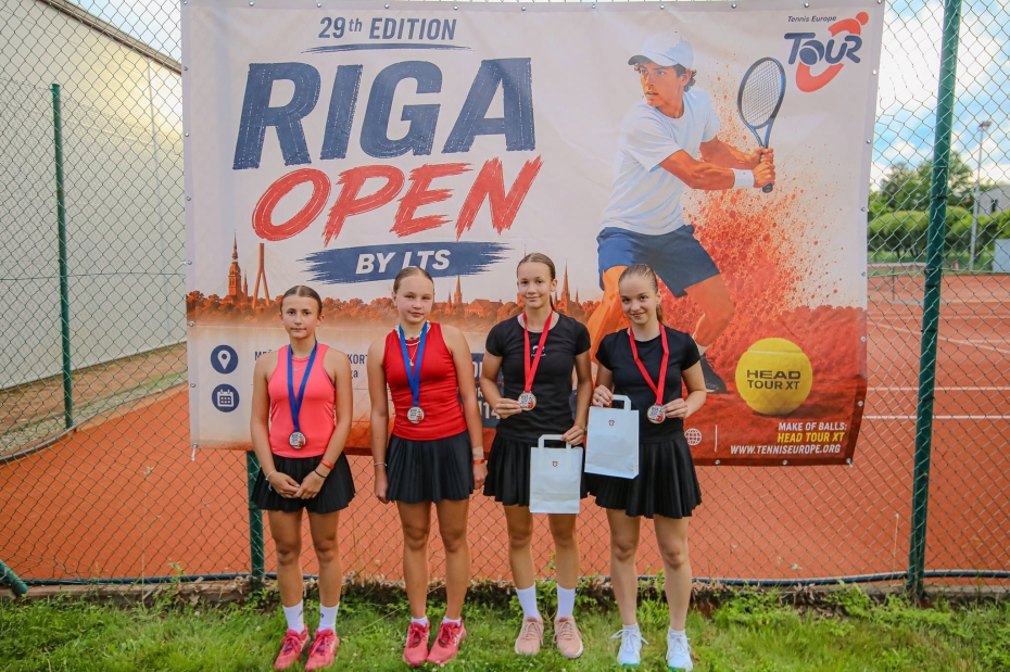 Liepājas tenisistes izcīna pjedestālu Riga Open by LTS turnīrā