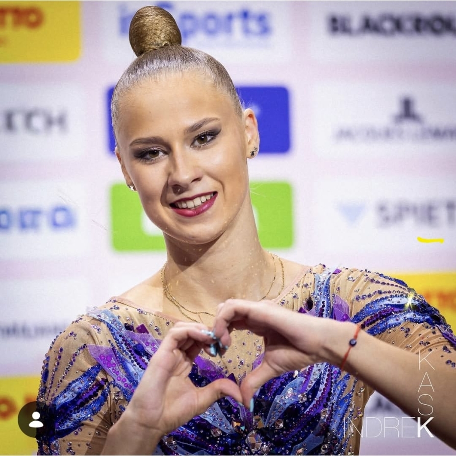 Mākslas vingrotāja Evelīna Ivanova startē Pasaules čempionātā