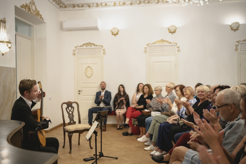  Kamermūzikas koncertu cikls “Rudens noSkaņas” šogad ģitāras skaņās