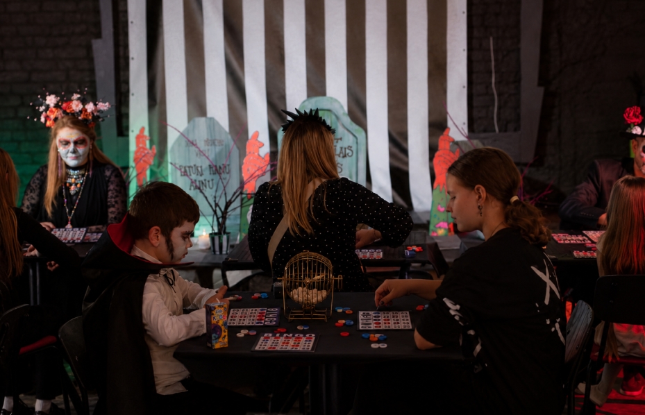 Kostīmi, bingo un balvas – “Pegaza Pagalms” aicina uz BINGOWEEN