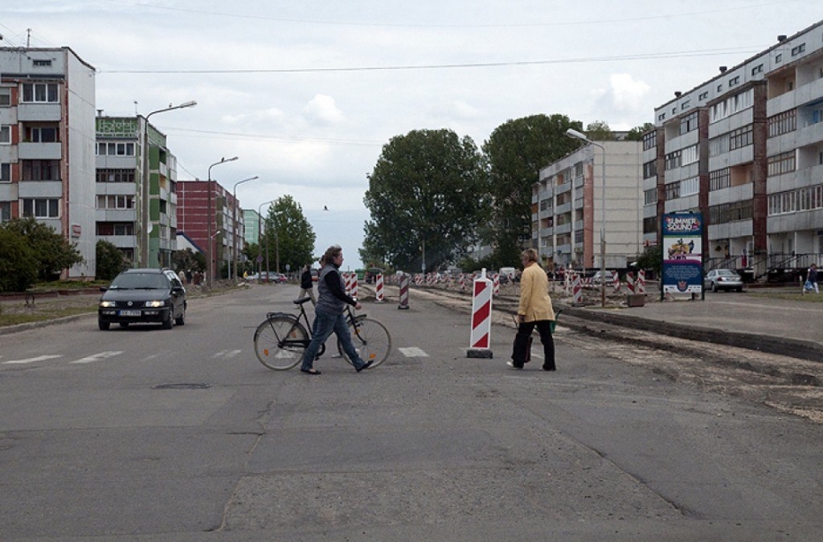 Līdz rudenim Ķempes ielā – tikai sabiedriskais transports (galerija)