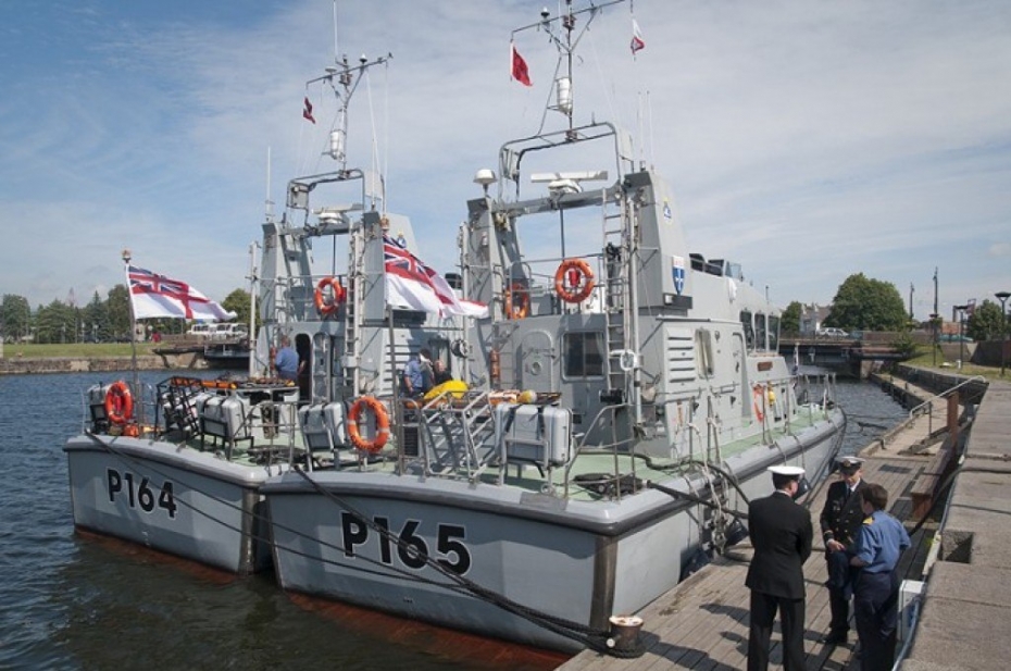 Liepājā iepeld Britu Karaliskās flotes kuģi (galerija)