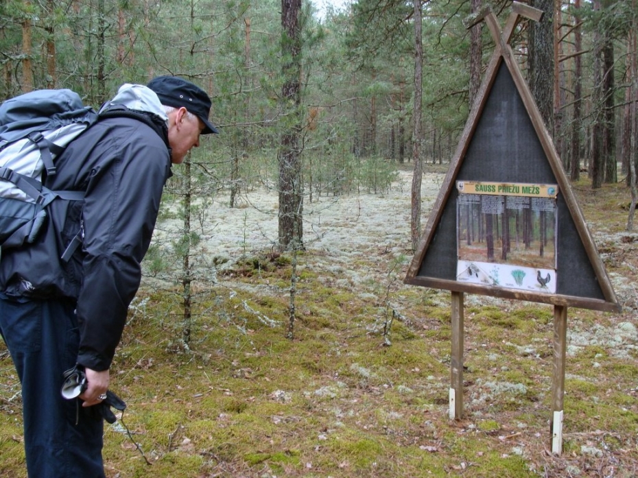 Vītoli aicina uz gadskārtējo pārgājienu apkārt Papes ezeram