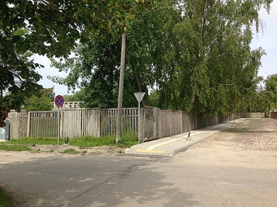 Liepājas pašvaldība iegūst vērtīgu zemesgabalu parka zonā