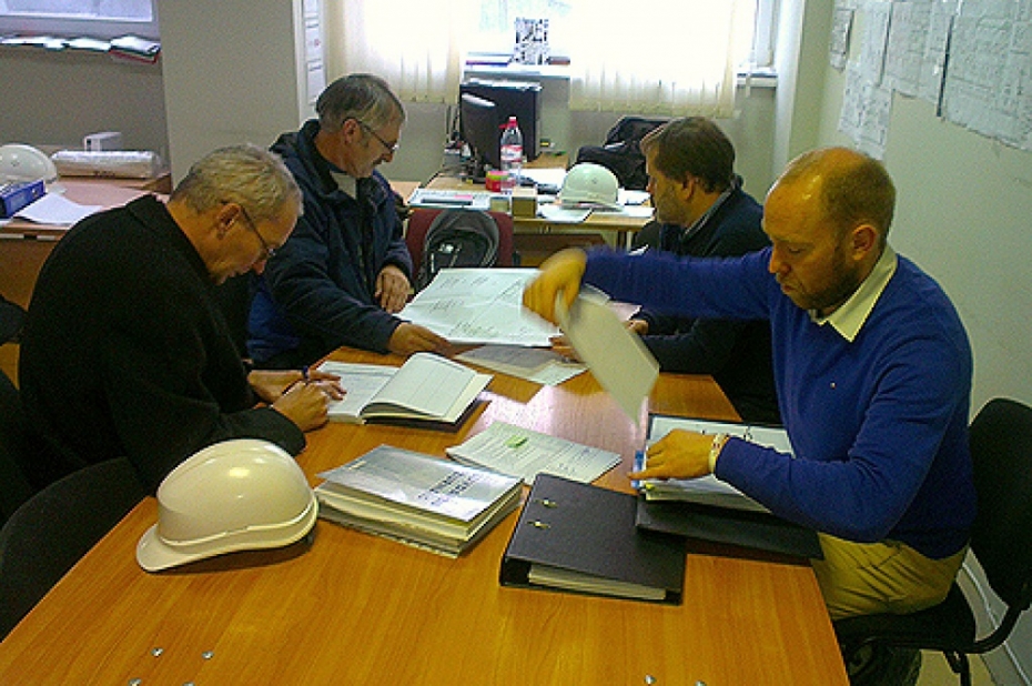 Nekonstatē pārkāpumus slimnīcas un 1. ģimnāzijas ēkās