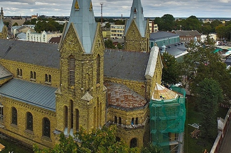 Atvadu vārdi Sv.Jāzepa katedrāles vēsturiskajam jumtam