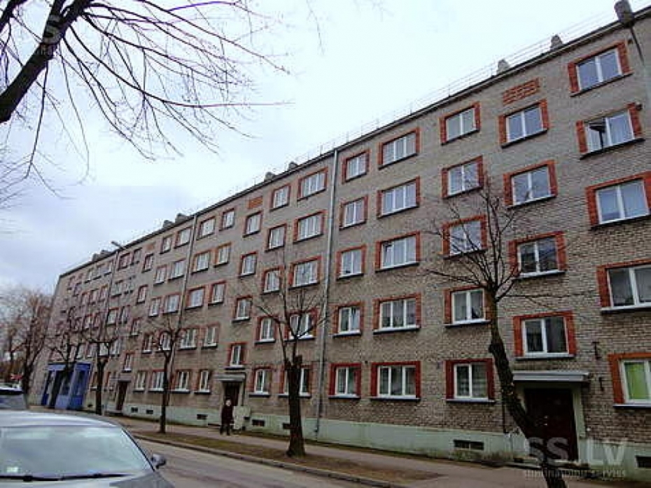 Atsākot siltināšanas programmu, kā pirmais – nams Vītolu 27/33